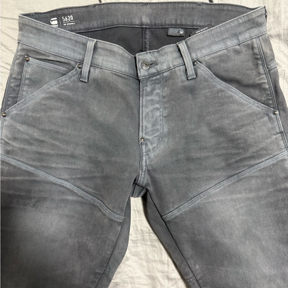 5620 3D Skinny Jeans - Picture 2 of 11